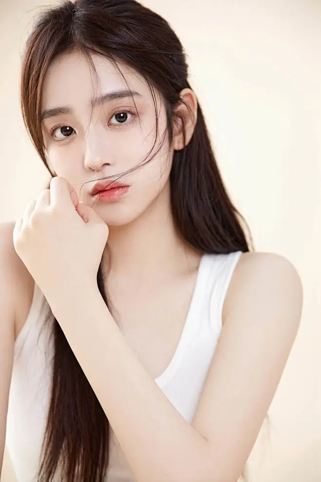 光影定妆,凸显高级审美,让美丽成为你的代名词!(图6) 微信图片_20240805153523.png